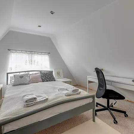 Dom & House - Apartments Old Town Ogarna