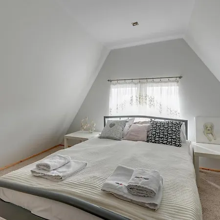 Apartment Dom & House - Apartments Old Town Ogarna