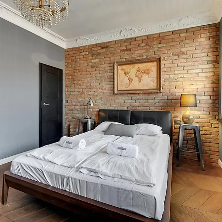 Dom & House - Apartments Old Town Ogarna *