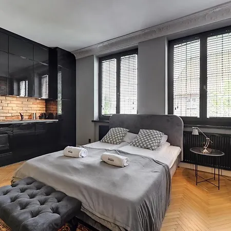 Dom & House - Apartments Old Town Ogarna *