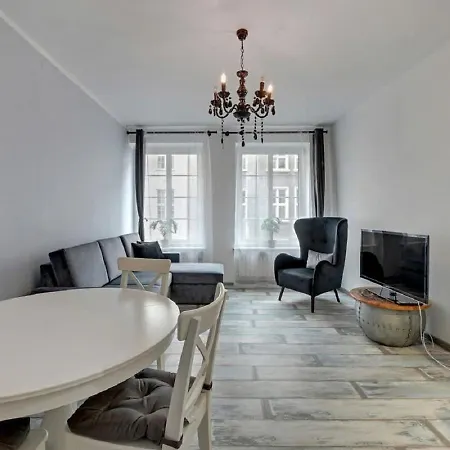 Apartment Dom & House - Apartments Old Town Ogarna *
