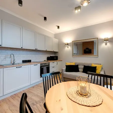 Dom & House - Apartments Old Town Ogarna *