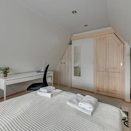 Old Town Ogarna & By Renters شقة *