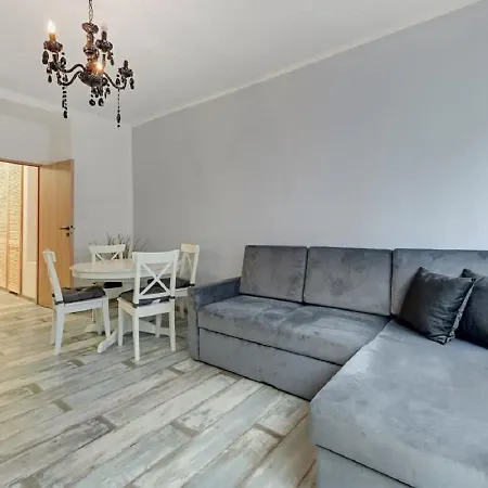 Old Town Ogarna & By Renters 格但斯克