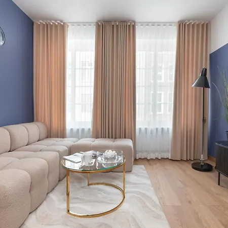 Old Town Ogarna & By Renters Διαμέρισμα